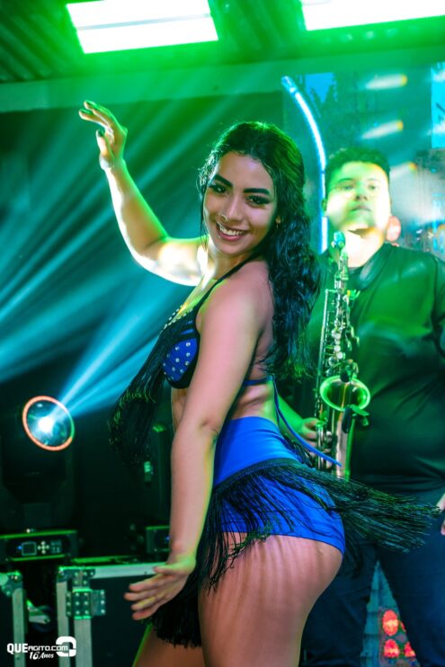 Forrozão do Rancho agita Linhares com show empolgante de Vall Sylva 53