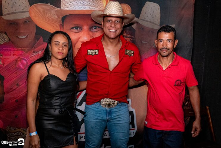 Forrozão do Rancho agita Linhares com show empolgante de Vall Sylva 73