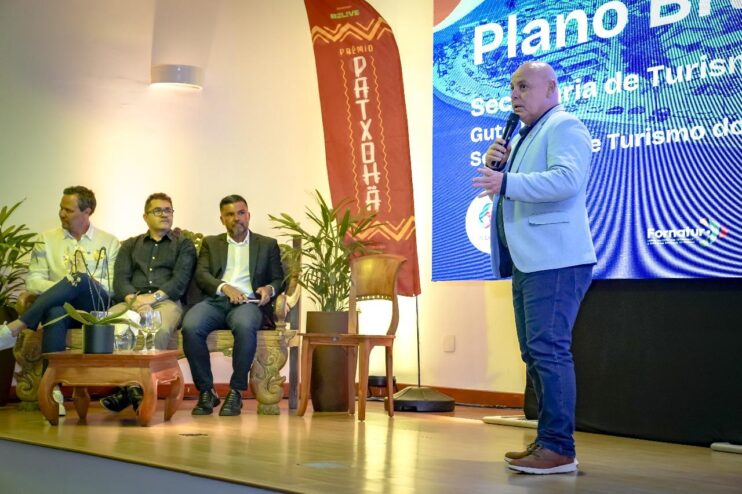 Imagem do WhatsApp de 2025-12-08 à(s) 10.51.52_4601d774 Plano Brasis é lançado em Porto Seguro durante a cerimônia do Prêmio Patxohã 14