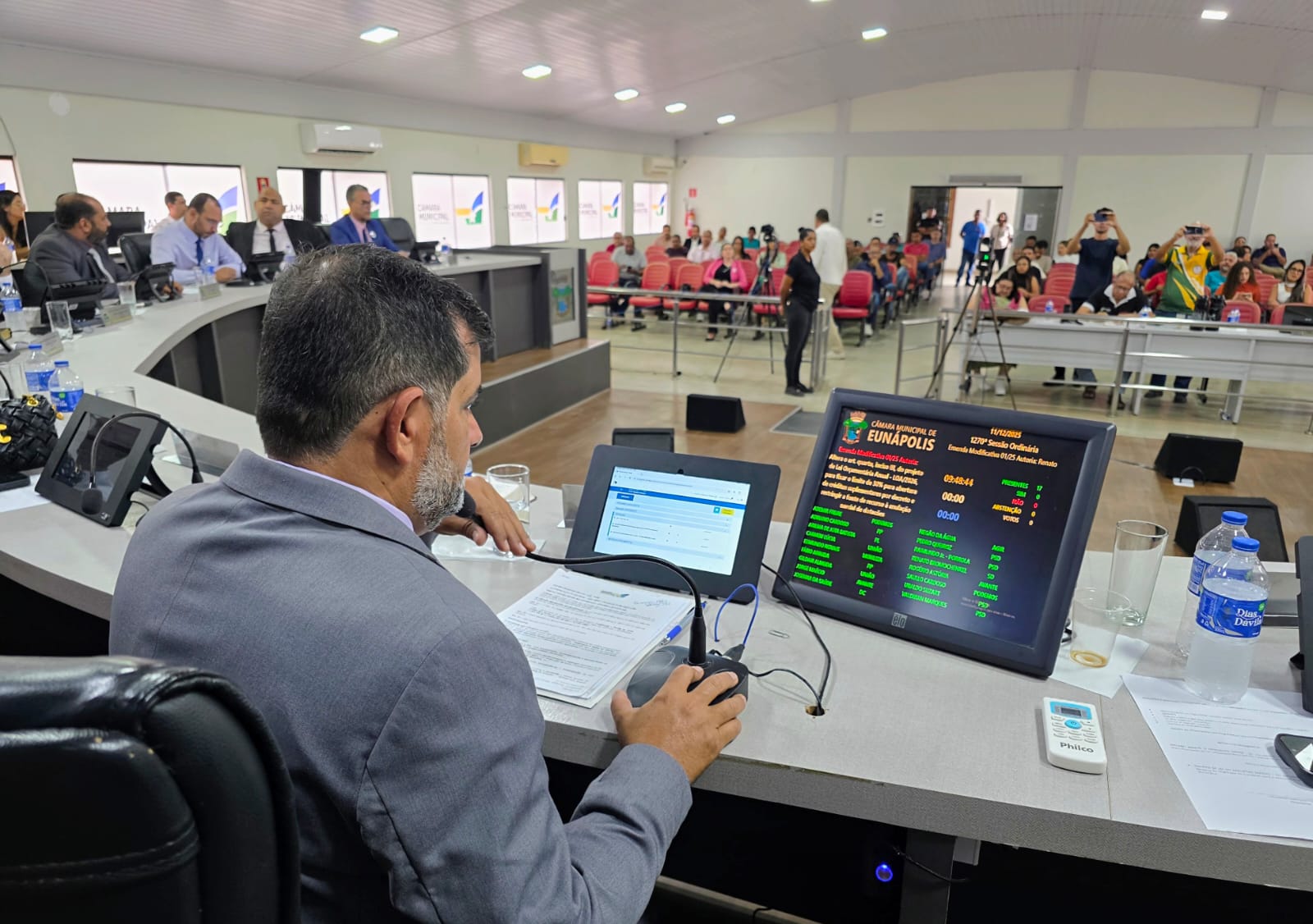 Câmara aprova Orçamento de 639 milhões para 2026 e rejeita Proposta de Emenda à LOA 10