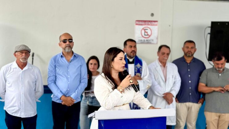 Inaugura ala vermelha 14 Prefeito Robério Oliveira entrega Nova Ala Vermelha do Hospital Geral de Eunápolis 26