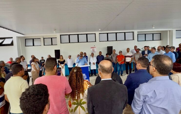 Inaugura ala vermelha 34 Prefeito Robério Oliveira entrega Nova Ala Vermelha do Hospital Geral de Eunápolis 37