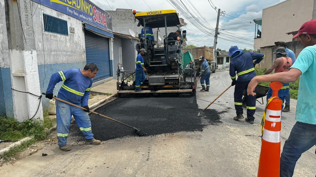Após obras de drenagem, ladeira do Alecrim ganha nova pavimentação 5