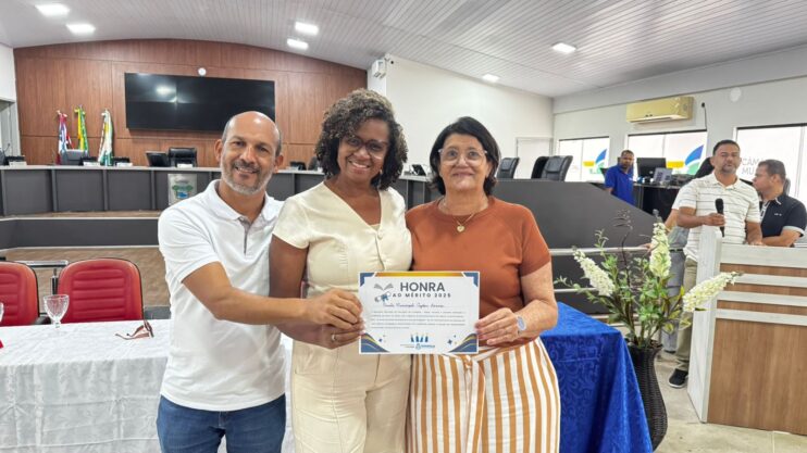 MPT na escola 1 Prêmio Escola Destaque 2025 valoriza estudantes de escolas municipais de Eunápolis 28