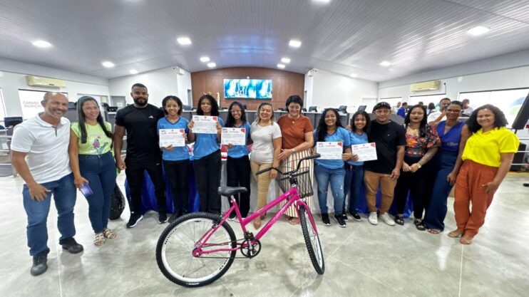 MPT na escola 19 Prêmio Escola Destaque 2025 valoriza estudantes de escolas municipais de Eunápolis 16