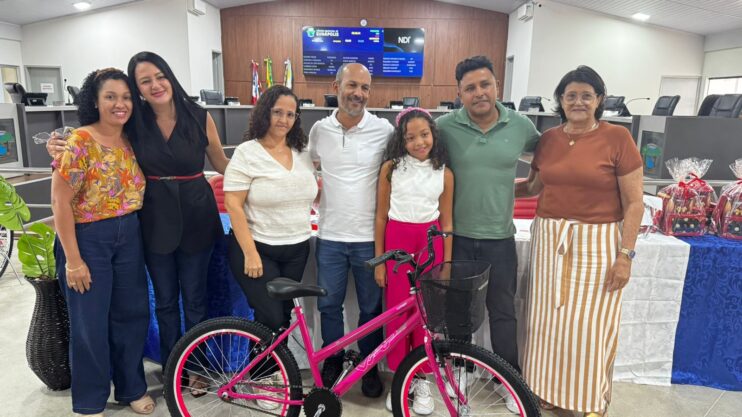 MPT na escola 34 Prêmio Escola Destaque 2025 valoriza estudantes de escolas municipais de Eunápolis 9