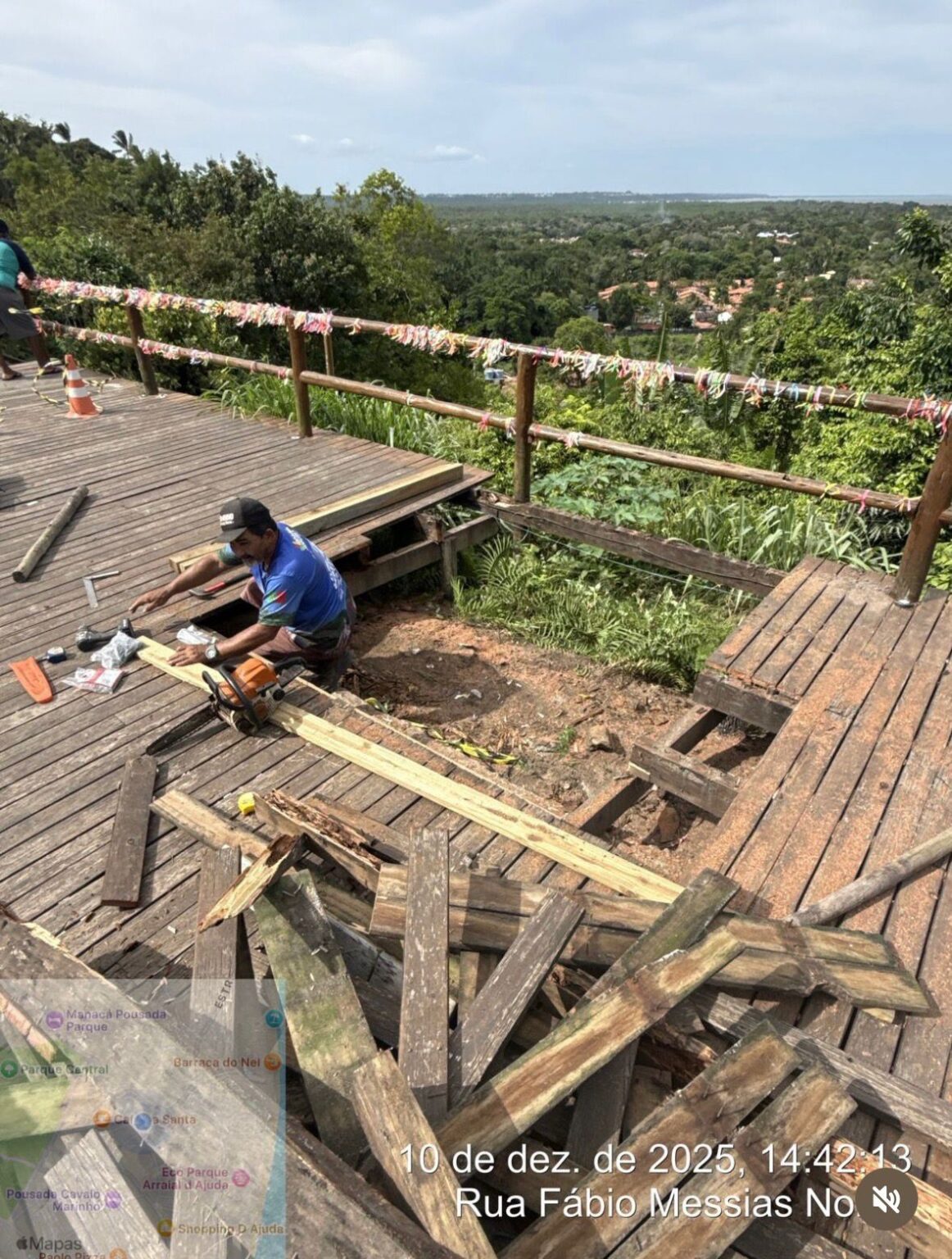 Prefeitura de Porto Seguro realiza reforma completa do deck atrás da Igreja de Arraial d’Ajuda 5