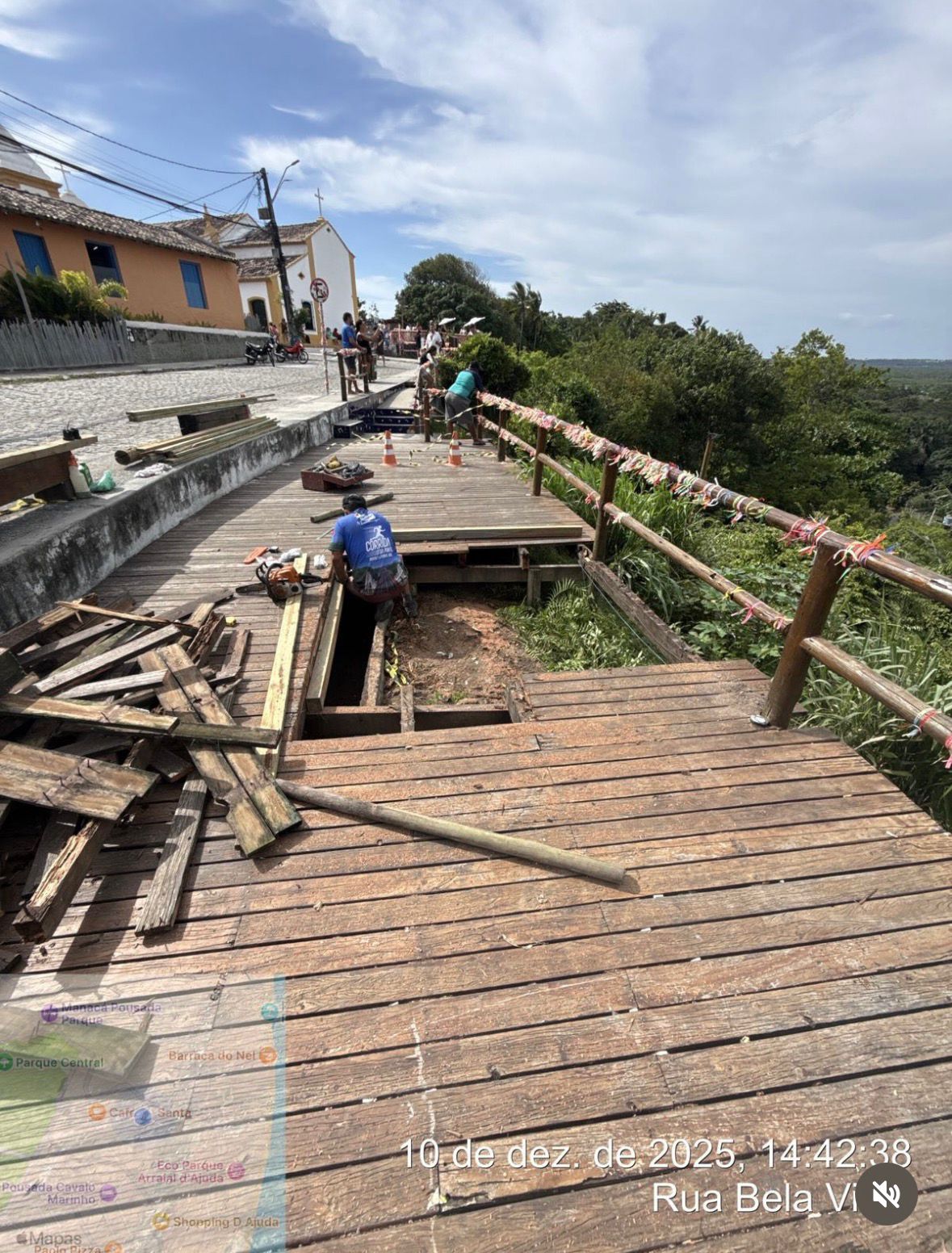 Prefeitura de Porto Seguro realiza reforma completa do deck atrás da Igreja de Arraial d’Ajuda 6