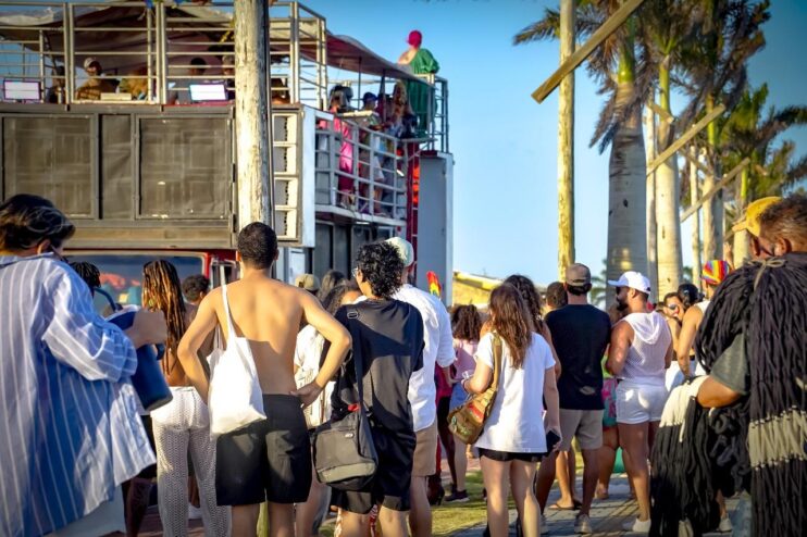 2ª Parada da Diversidade transformou domingo de festa da inclusão em Porto Seguro 14
