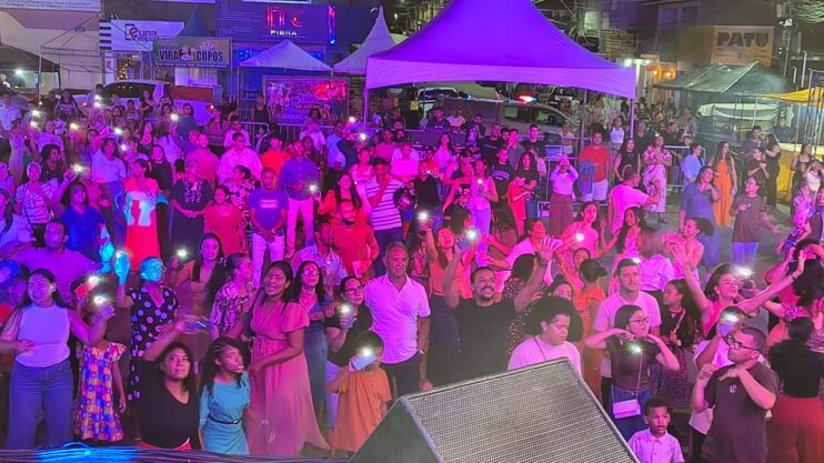 Com muita fé e adoração, evento Itagimirim em Louvor marca a celebração do Natal das Luzes 2025 22
