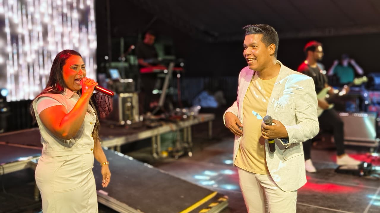 Com muita fé e adoração, evento Itagimirim em Louvor marca a celebração do Natal das Luzes 2025 8