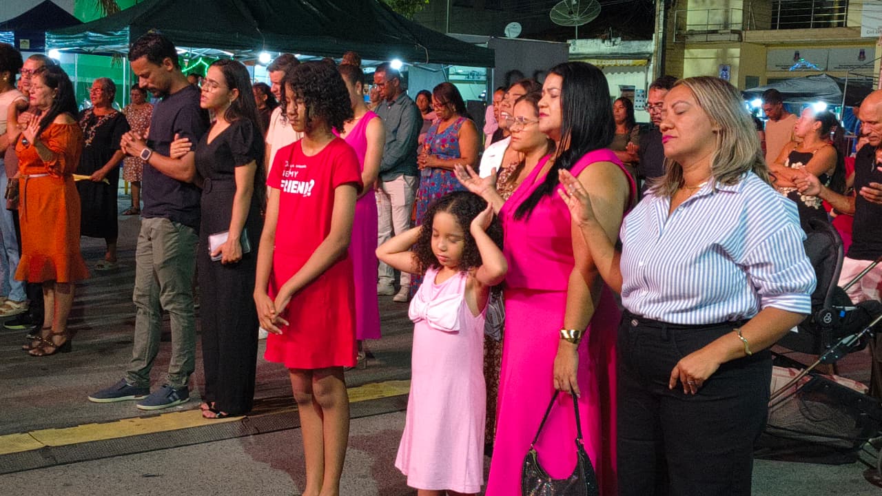 Com muita fé e adoração, evento Itagimirim em Louvor marca a celebração do Natal das Luzes 2025 10