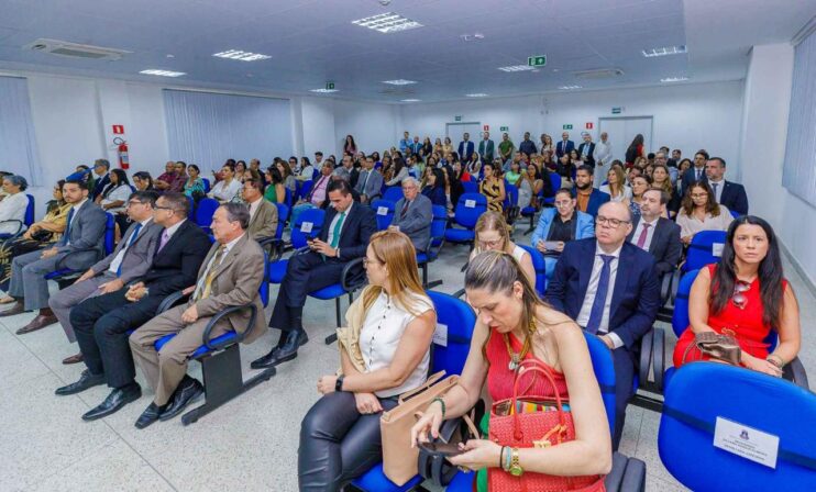 inauguração do CEJUSC 12 Parceria entre Prefeitura de Eunápolis e TJBA garante instalação da Vara de Família e inauguração do CEJUSC 22