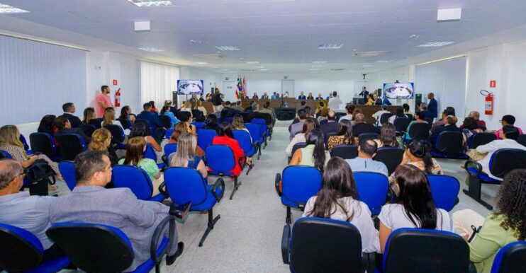 inauguração do CEJUSC 13 Parceria entre Prefeitura de Eunápolis e TJBA garante instalação da Vara de Família e inauguração do CEJUSC 23