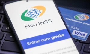 INSS não deixará de pagar aposentadoria a quem não tem nova identidade INSS não deixará de pagar aposentadoria a quem não tem nova identidade 2