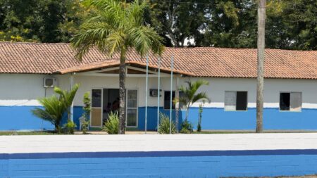 Prefeitura de Eunápolis realiza ampla requalificação na Unidade de Vigilância e Zoonoses Prefeitura de Eunápolis realiza ampla requalificação na Unidade de Vigilância e Zoonoses 7