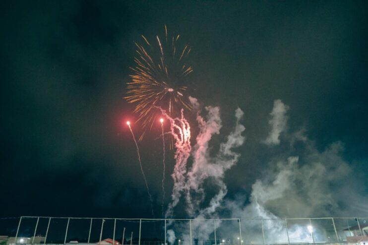 Chiclete com Banana comanda a virada e leva multidão à Passarela da Cultura em Porto Seguro 21