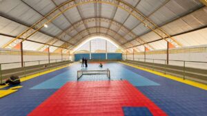 Prefeitura de Eunápolis reforma quadras escolares e instala pisos modulares de alta tecnologia Prefeitura de Eunápolis reforma quadras escolares e instala pisos modulares de alta tecnologia 2
