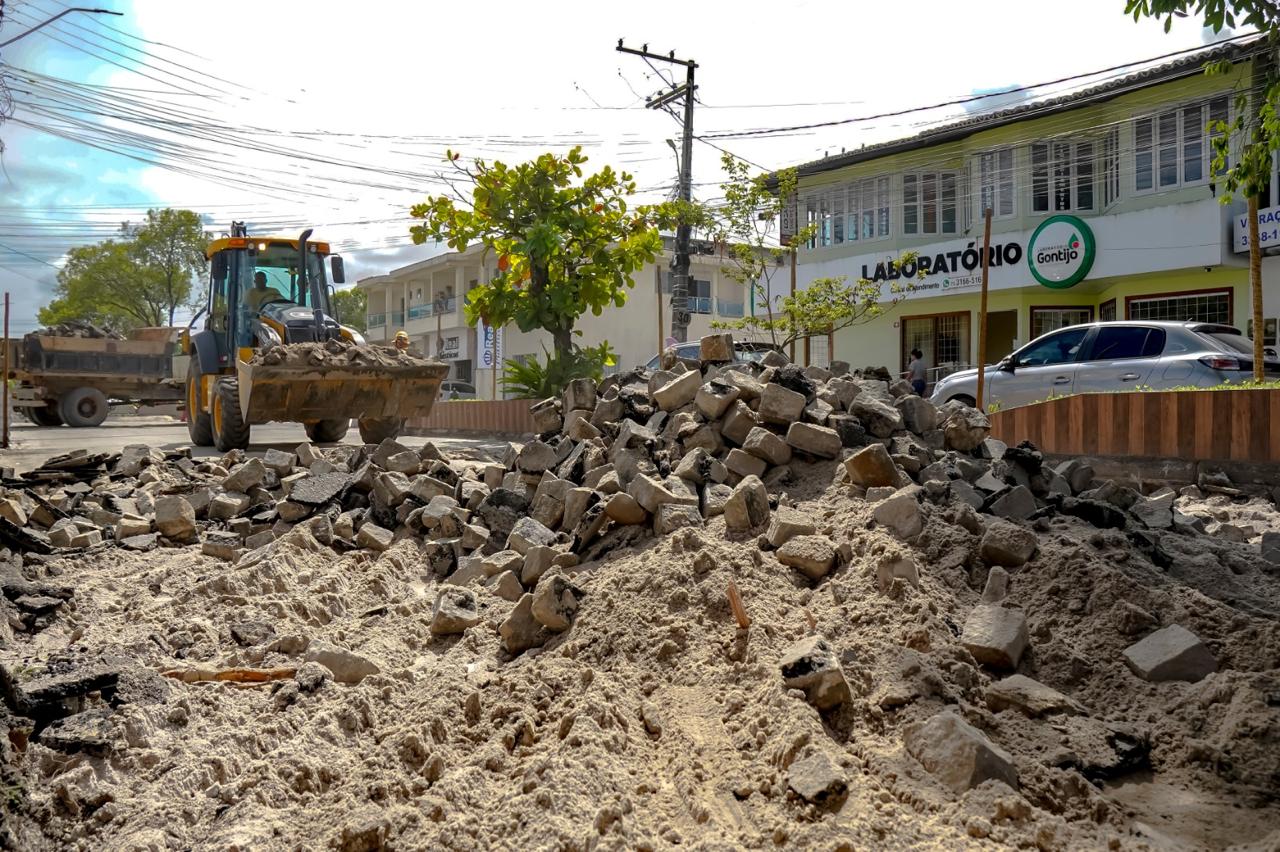 Prefeitura de Porto Seguro inicia obras da segunda etapa de revitalização da Rua Pero Vaz de Caminha 7