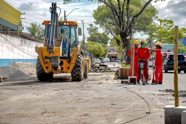 Prefeitura de Porto Seguro inicia obras da segunda etapa de revitalização da Rua Pero Vaz de Caminha 9