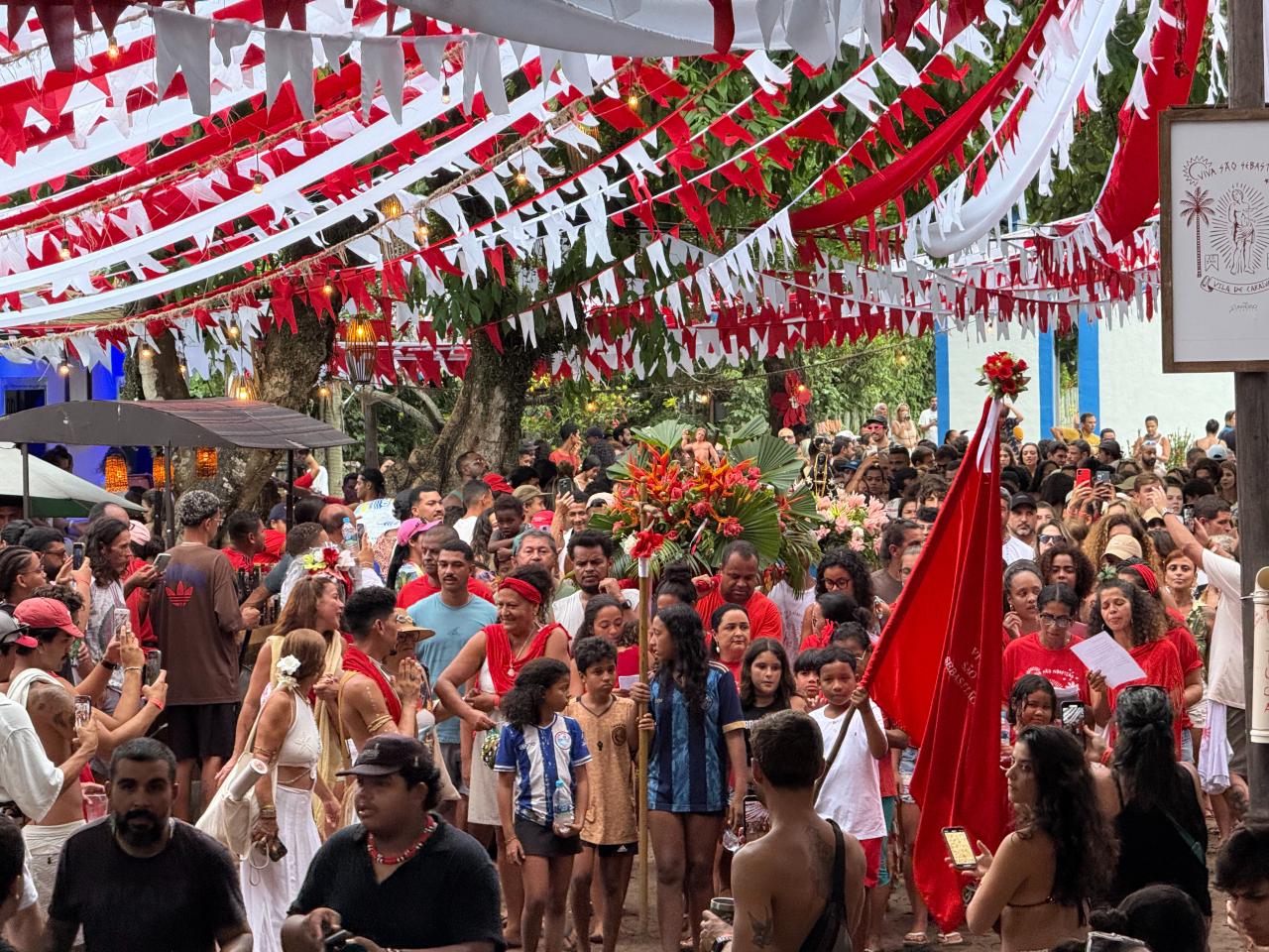 Encerramento da Festa de São Sebastião reafirma força das tradições em Trancoso e Caraíva 11