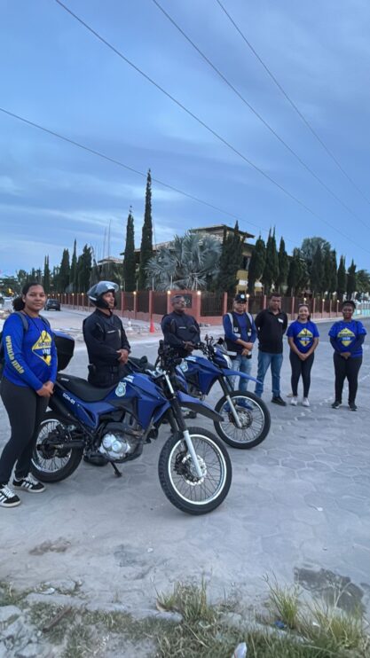 WhatsApp Image 2026-01-23 at 14.44.06 (1) Monitores garantem segurança dos pedestres na travessia das faixas 13