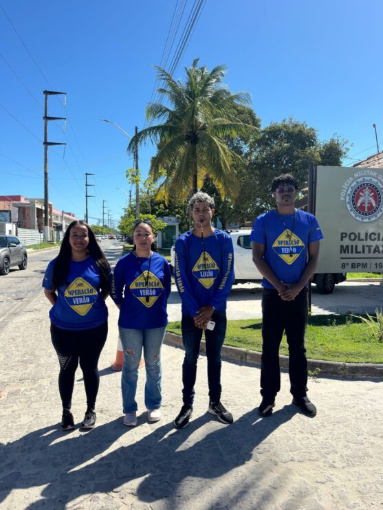 WhatsApp Image 2026-01-23 at 14.44.07 (1) Monitores garantem segurança dos pedestres na travessia das faixas 10