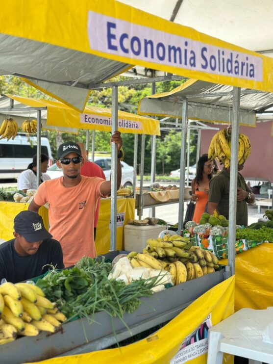Porto Seguro realiza 1ª Feira de Agricultura Familiar e Economia Solidária 10