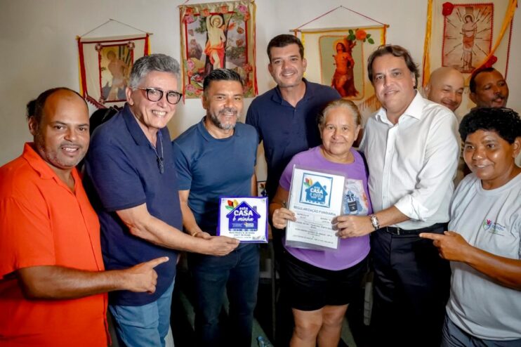 “ESTA CASA É MINHA” - Prefeitura de Porto Seguro entrega mais de 70 títulos no bairro Salvador, em Trancoso 15