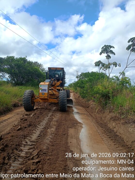 Prefeitura de Porto Seguro intensifica manutenção de estradas vicinais em áreas indígenas e na comunidade do Queimado 12