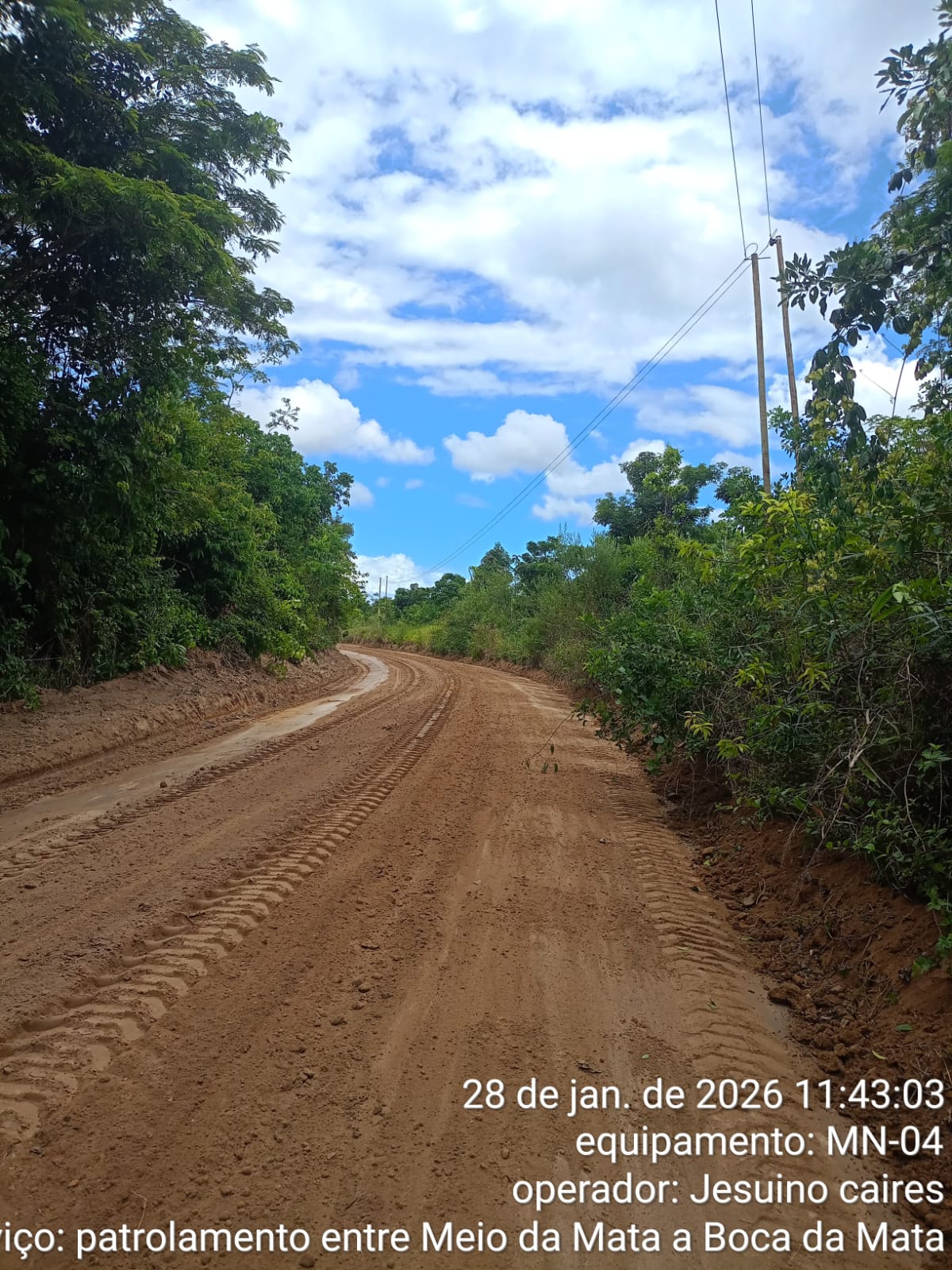 Prefeitura de Porto Seguro intensifica manutenção de estradas vicinais em áreas indígenas e na comunidade do Queimado 7