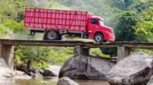 Ponte preocupa moradores por risco de desabamento na divisa entre Bahia e Minas Gerais 1