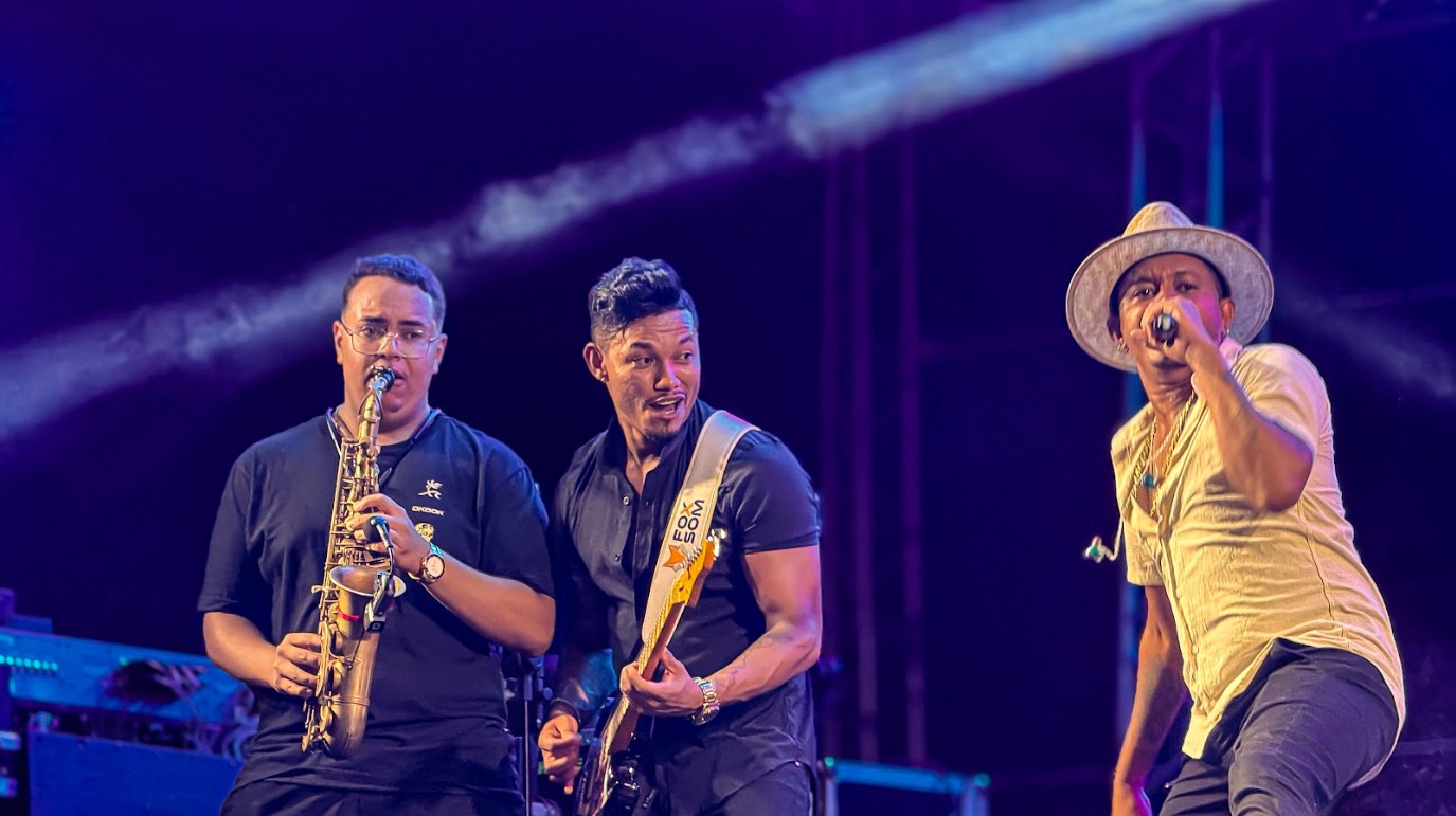 Cássio o General abre nova fase da carreira solo com show na Festa de Iemanjá em Itapebi 7