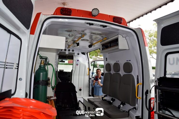 HGE em novo patamar: Robério entrega tomógrafo, sala de medicação e Enfermaria; SAMU, Educação e Assistência Social recebem novos veículos 17