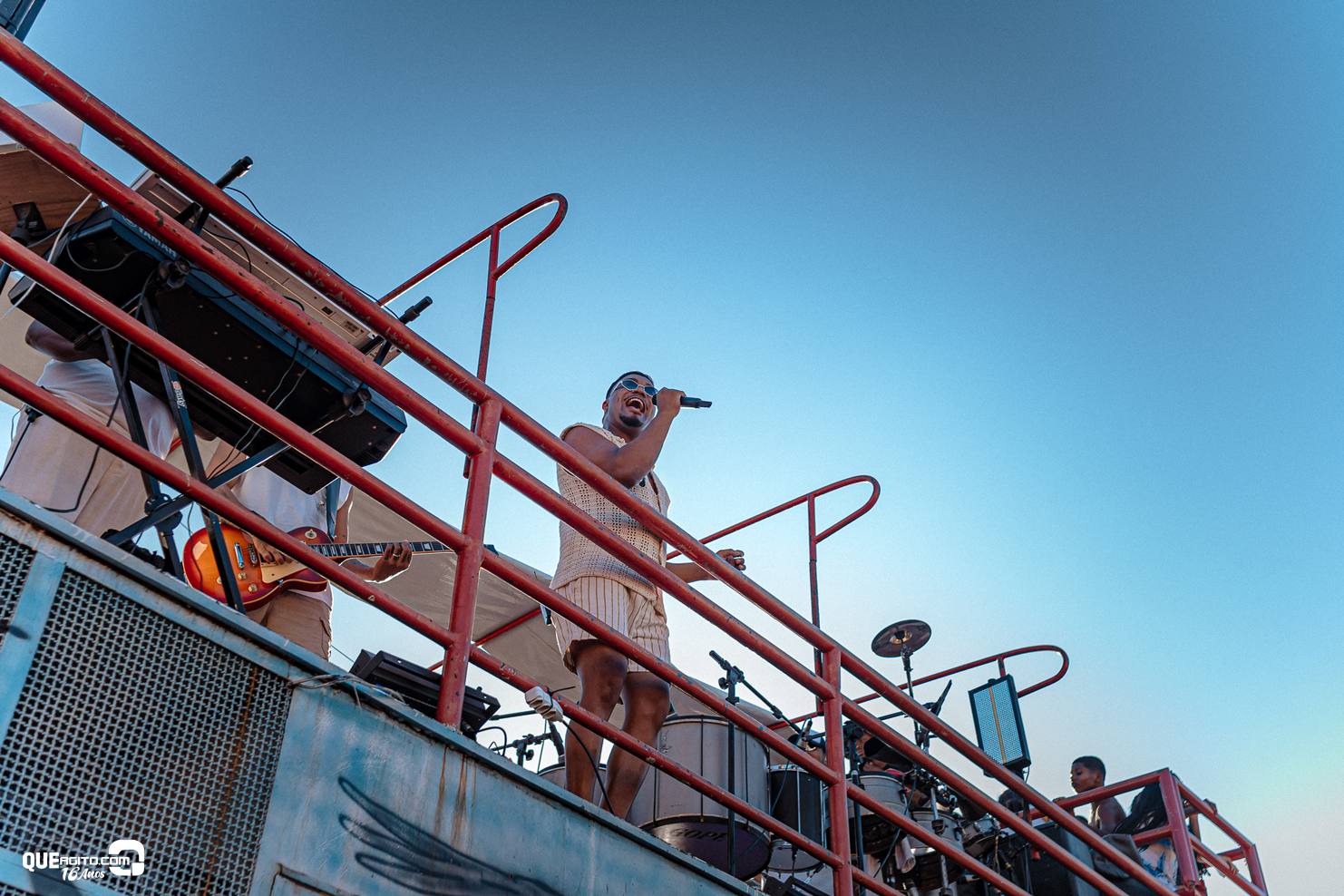 Jarley Rosa encerra com chave de ouro o Carnaval de Caravelas 2026 6