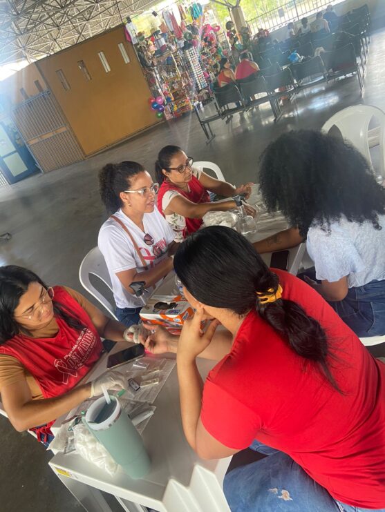 IMG_5565 Eunápolis: Saúde realiza 2ª edição do Carnaval Bem Me Quero com ações de prevenção e distribuição de preservativos 15