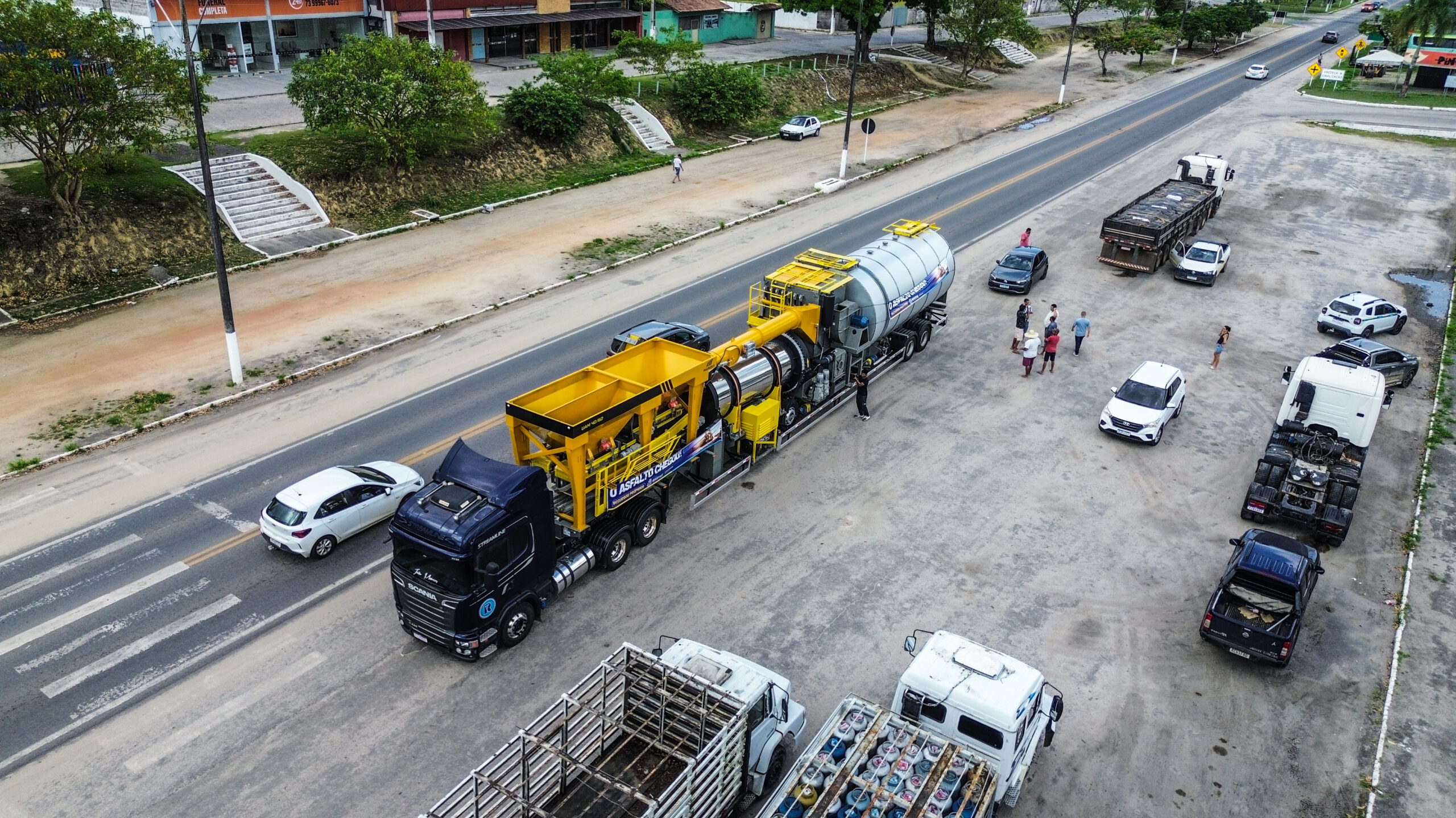 Eunápolis é agora a 1ª cidade do Extremo Sul a contar com usina própria de asfalto 5