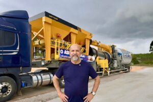 Eunápolis é agora a 1ª cidade do Extremo Sul a contar com usina própria de asfalto 1