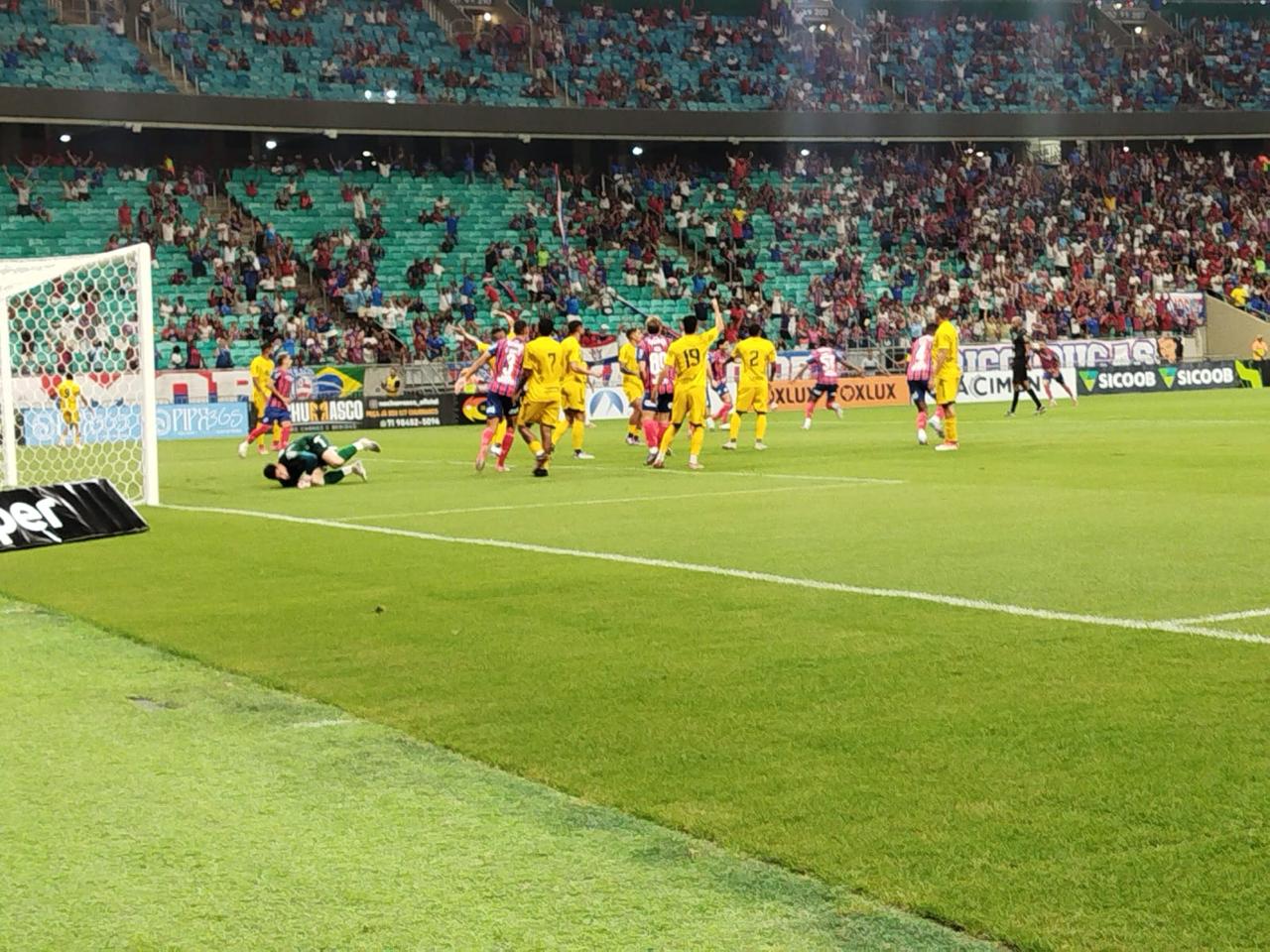 Porto perde invencibilidade mas segue firme na briga pela classificação 5