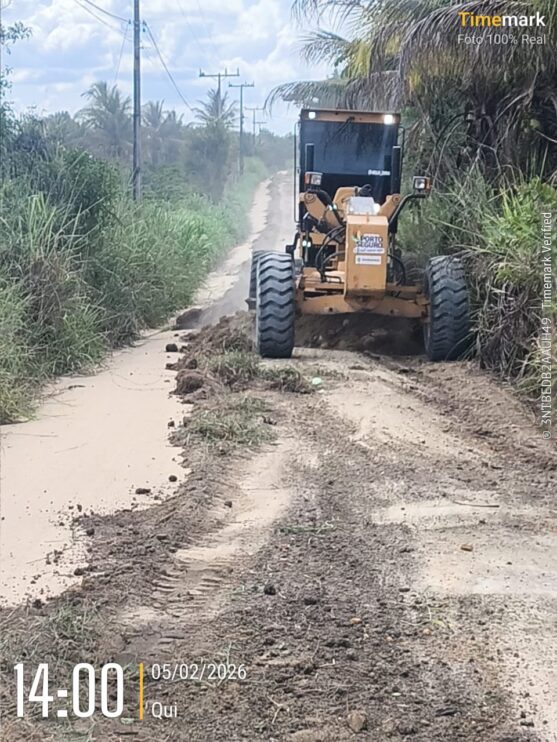 Estradas vicinais na região dos distritos de Vale Verde e Vera Cruz recebem manutenção 12