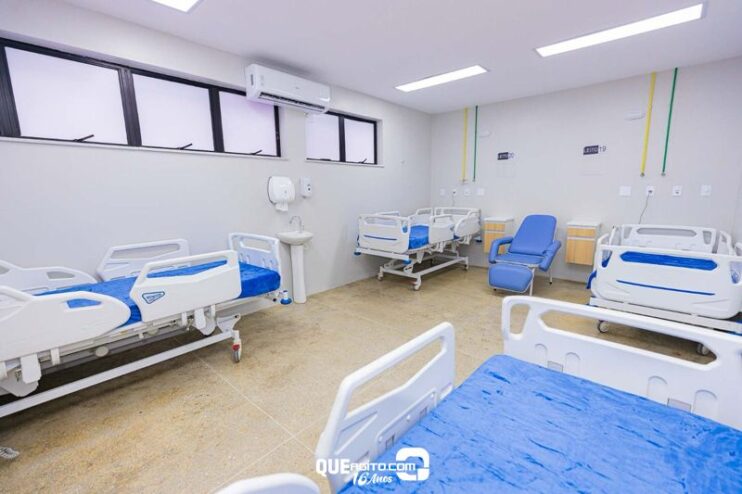 HGE em novo patamar: Robério entrega tomógrafo, sala de medicação e Enfermaria; SAMU, Educação e Assistência Social recebem novos veículos 34