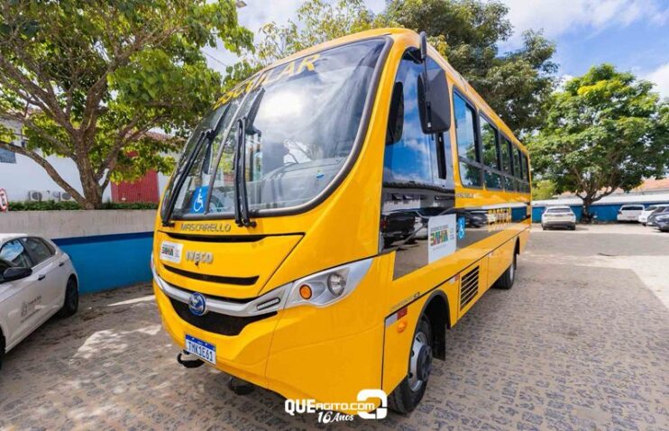 HGE em novo patamar: Robério entrega tomógrafo, sala de medicação e Enfermaria; SAMU, Educação e Assistência Social recebem novos veículos 35