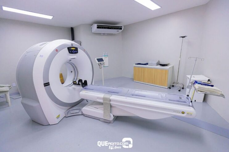 HGE em novo patamar: Robério entrega tomógrafo, sala de medicação e Enfermaria; SAMU, Educação e Assistência Social recebem novos veículos 51