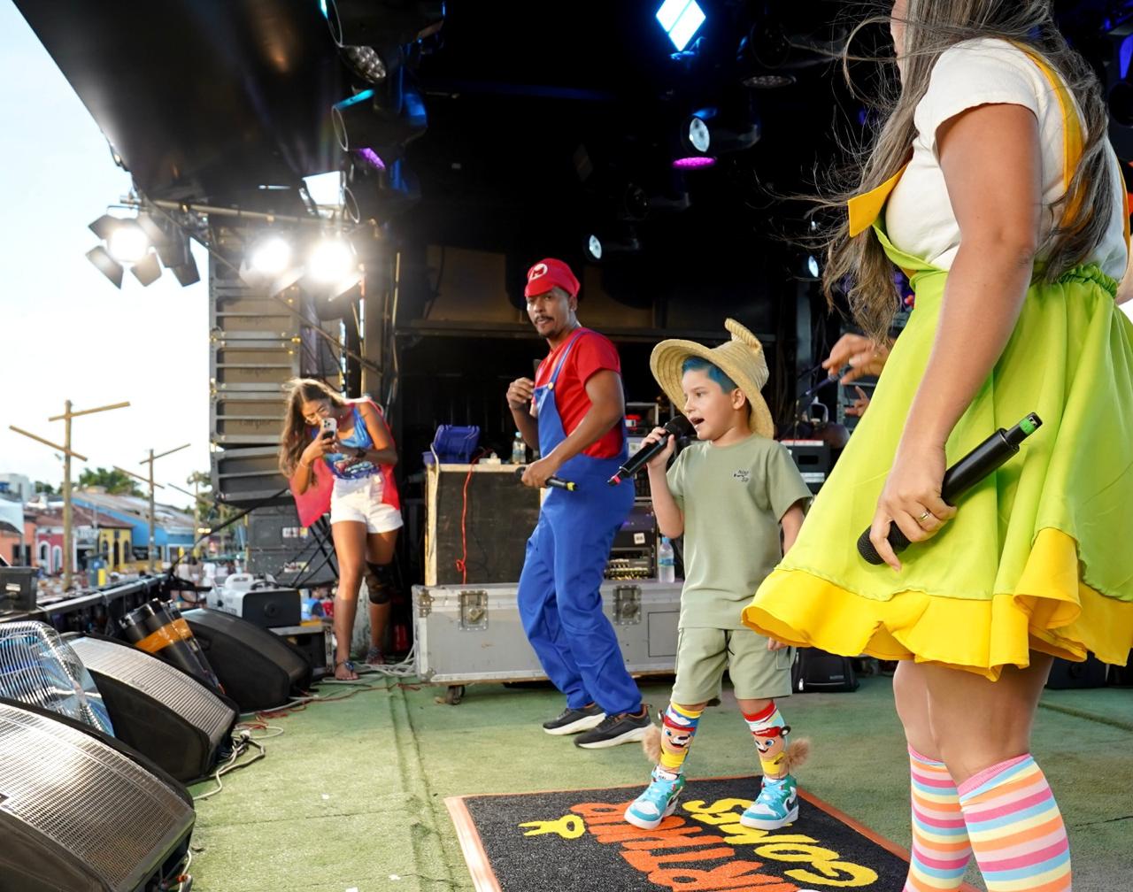 Terceiro dia do Carnaval Cultural de Porto Seguro: a folia que anima, conscientiza e faz a rua brilhar 6