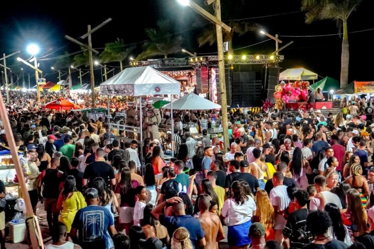 WhatsApp Image 2026-02-15 at 14.25.58 (3) Terceiro dia do Carnaval Cultural de Porto Seguro: a folia que anima, conscientiza e faz a rua brilhar 29