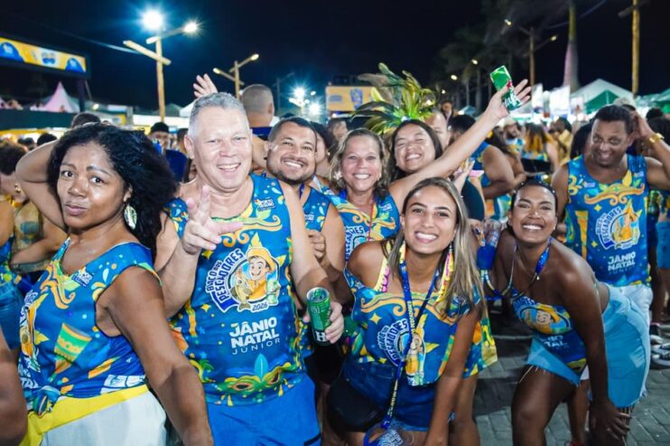 WhatsApp Image 2026-02-15 at 14.26.49 (1) Terceiro dia do Carnaval Cultural de Porto Seguro: a folia que anima, conscientiza e faz a rua brilhar 14