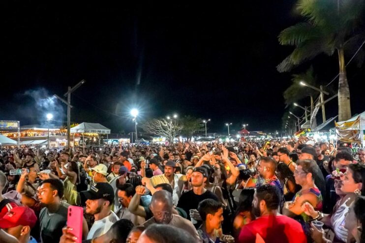 5º dia de pipoco no Carnaval de Porto Seguro: Tuca Fernandes, Parangolé e o bloco Não é Não fizeram história 15