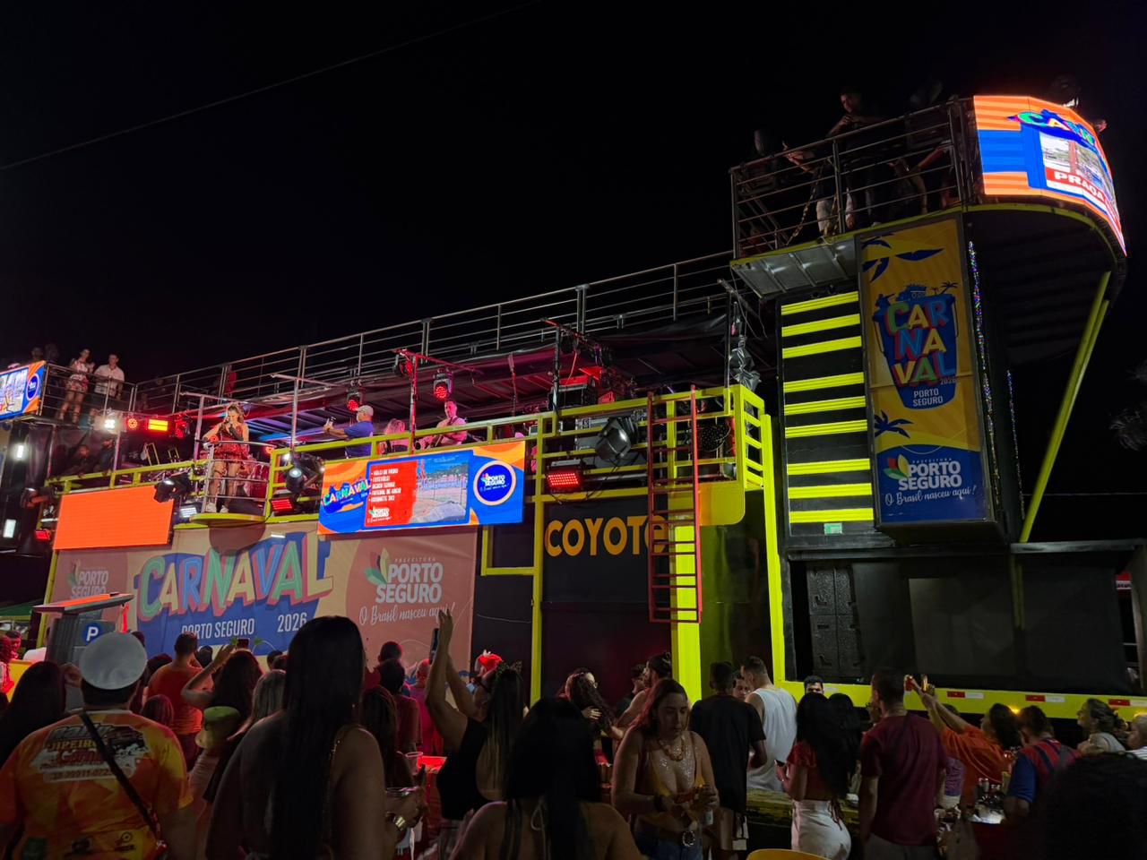 Cheiro de Amor faz 17 shows e arrasta multidões no Carnaval 2026 8