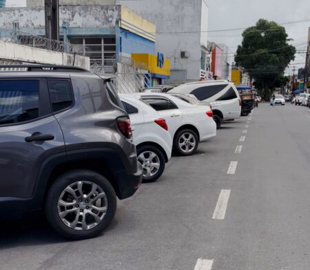 Falta de vagas no centro de Eunápolis divide opiniões sobre possível Zona Azul 7