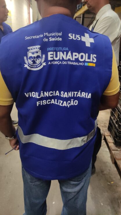 Vigilância Sanitária atua com blitz em hipermercados de Eunápolis 11